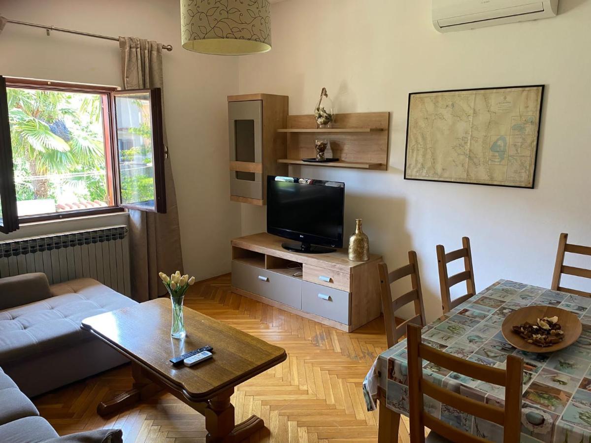 Apartment Ana Borovac *